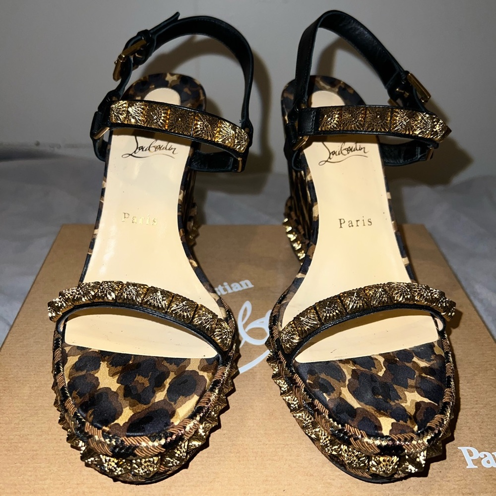 Christian LOUBOUTIN Nappa Silk Leopard Pira Ryad 110 Wedge Sandals